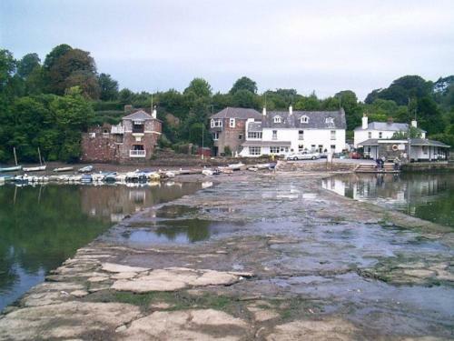Stoke Gabriel Lodgings Totnes Exterior photo